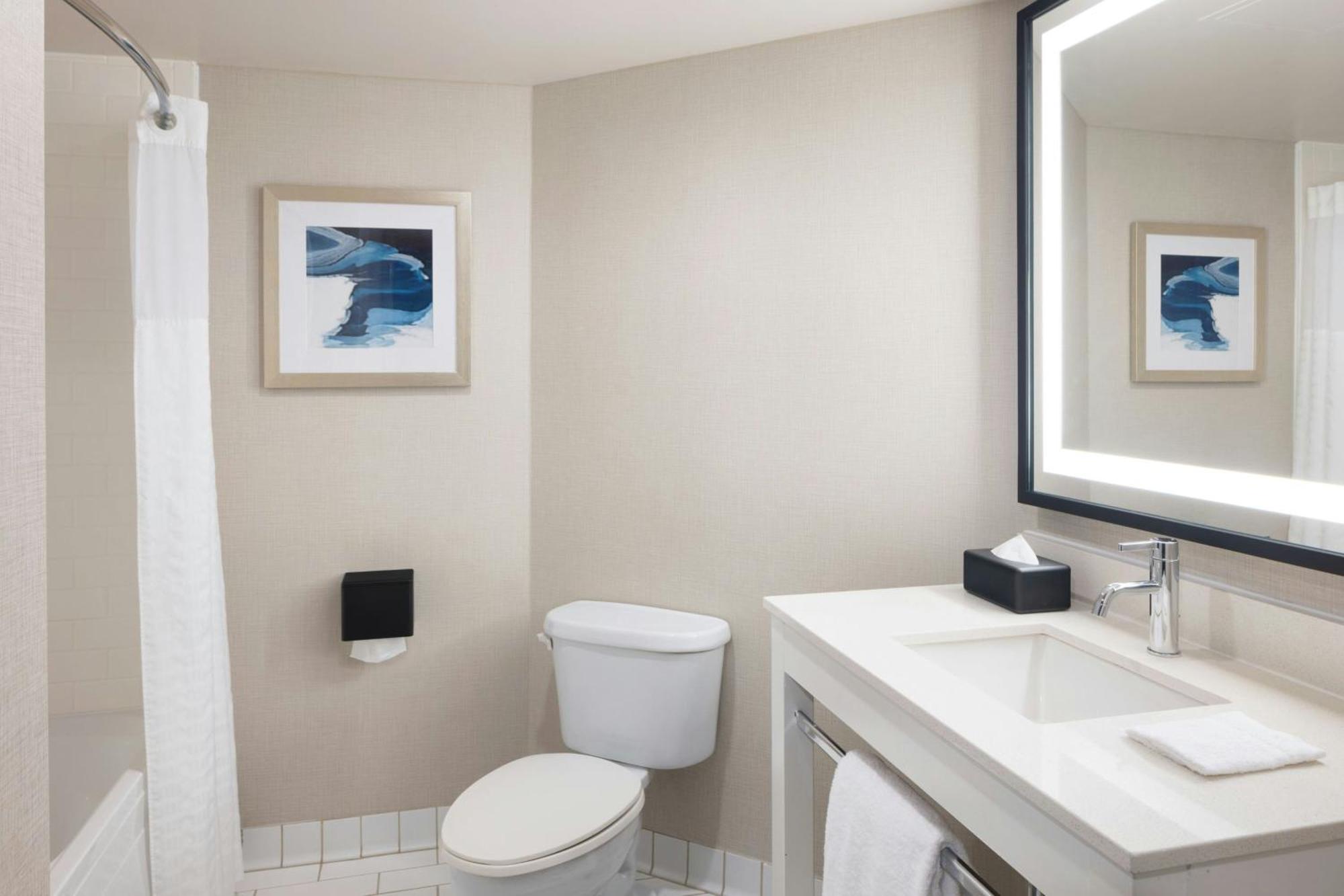 Suite Junior avec Vue sur Port